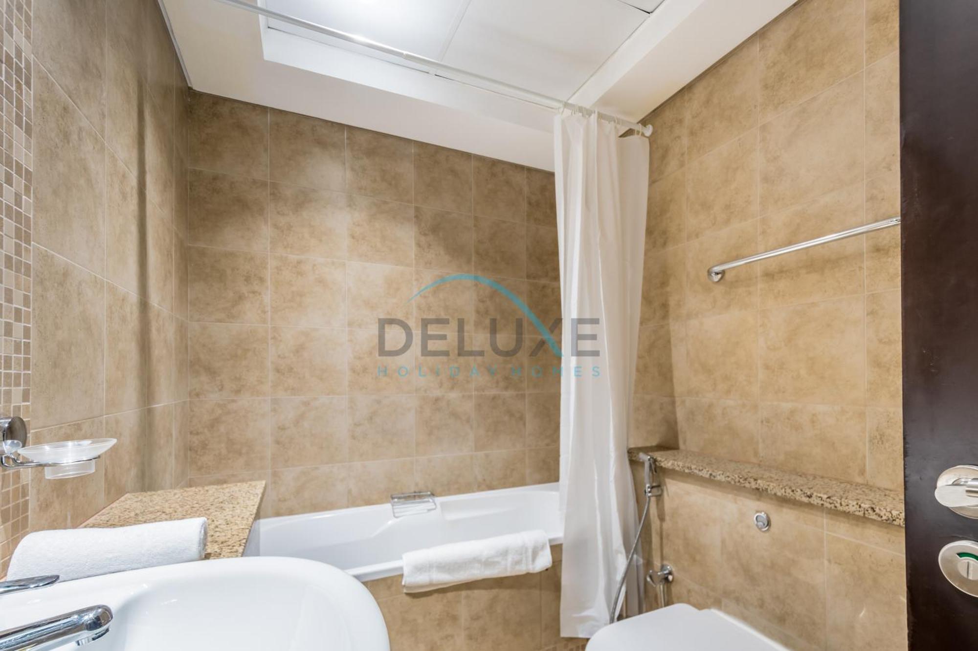 Limited Offer Book Now For A Great Rate & Comfort By Deluxe Holiday Homes Дубай Экстерьер фото